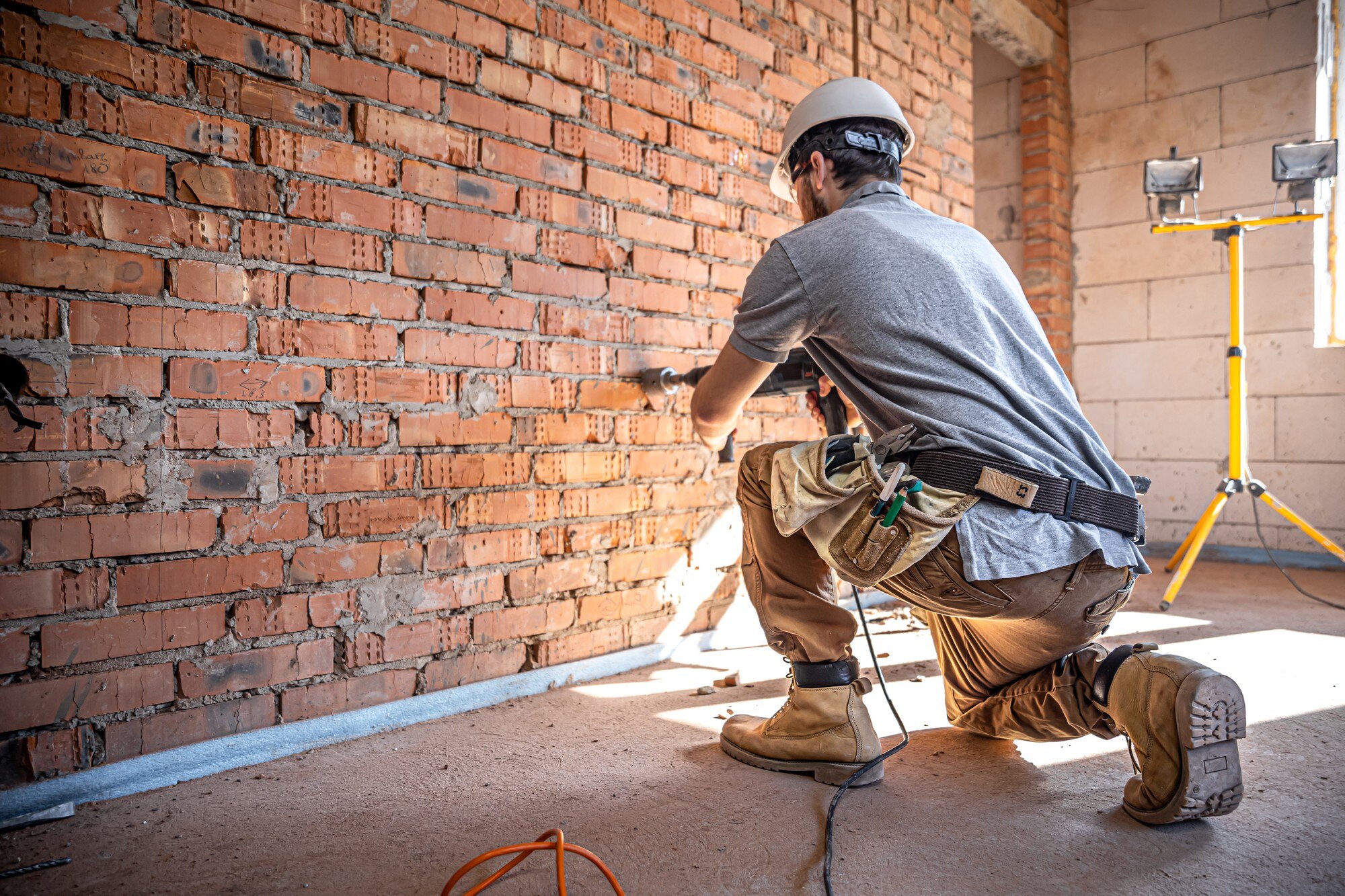 manitas sitio construccion proceso perforacion pared perforador 169016 12114